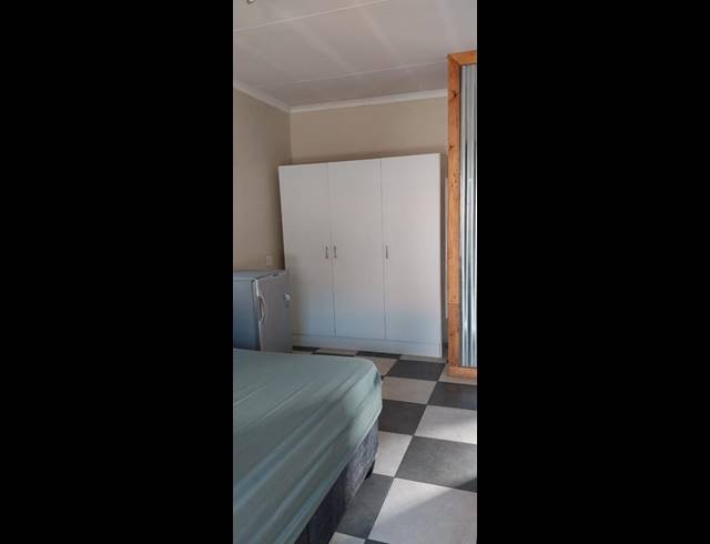 1 BEDROOM PROPERTY TO RENT IN BOKSBURG NORTH